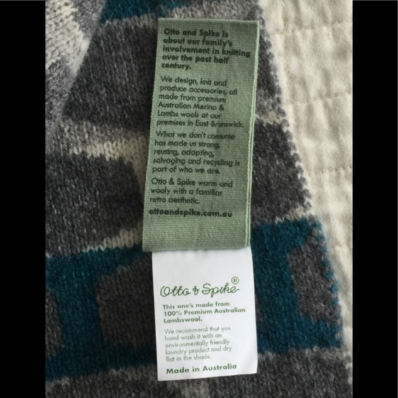NWT Otto & Spike Australian made lambswool scarf - Picture 6 of 8